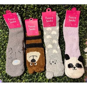 4pc set Fuzzy Animal Pattern Socks Set